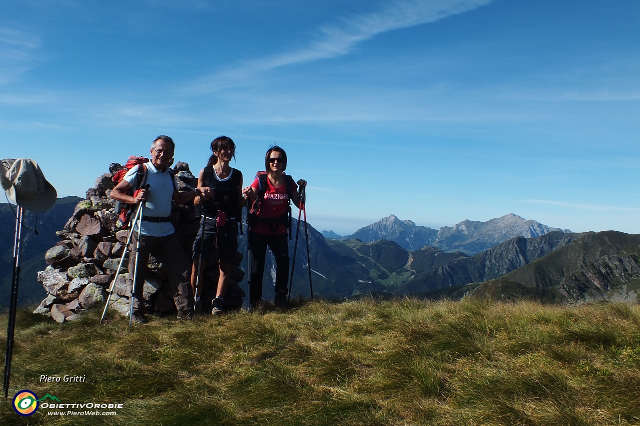 12 Monte Avaro (2080 m.) con vista verso le Grigne.JPG